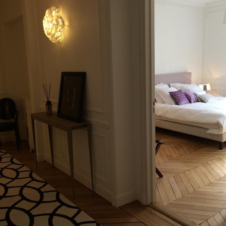 Relais12Bis Bed & Breakfast By Eiffel Tower Paris Room photo