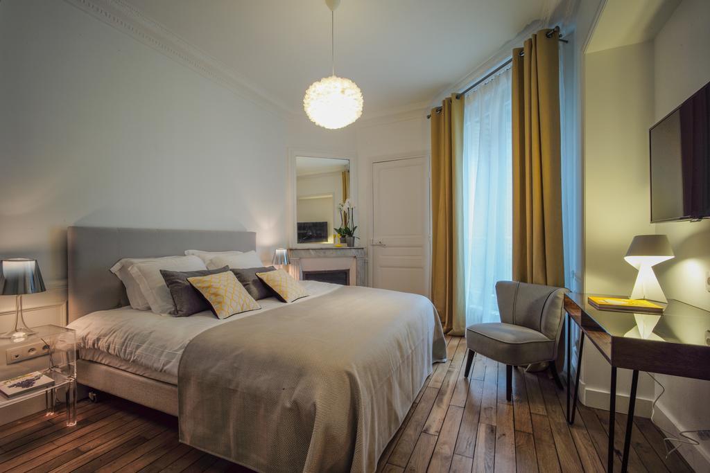 Relais12Bis Bed & Breakfast By Eiffel Tower Paris Exterior photo